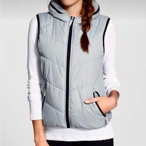 Like New ~ Bench ~ Thinsulate Snooty Vest in Gray - S